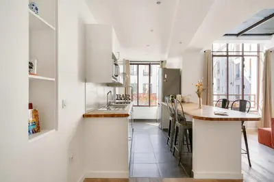 Cuisine ou kitchenette dans l'établissement Amazing loft between Le Marais and Bastille