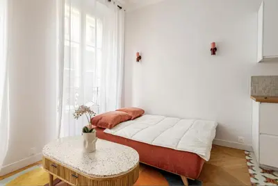 Un ou plusieurs lits dans un hébergement de l'établissement Appartement 50 m² lumineux et refait à neuf