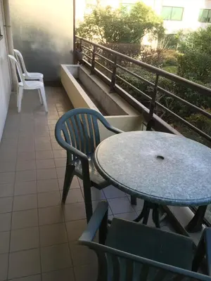 Balcon ou terrasse dans l'établissement Studio avec balcon sur jardin et parking privé