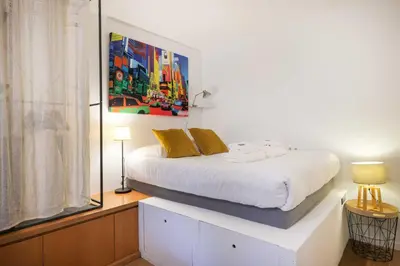 Un ou plusieurs lits dans un hébergement de l'établissement Charming studio apartment for 2 - Bastille