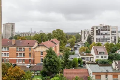 Vue générale sur Châtillon ou vue de la ville depuis l'appartement