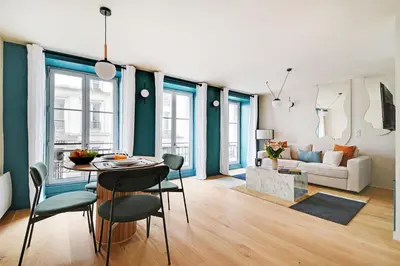 Coin salon dans l'établissement Sereners - Rue Saint Denis