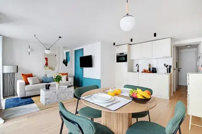 Cuisine ou kitchenette dans l'établissement Sereners - Rue Saint Denis