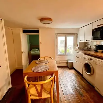 Bright apartment near Galeries Lafayette
