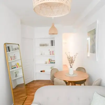 We Parisian The Marais Cozy Home