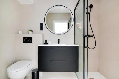 Salle de bains dans l'établissement Elegant apartment - 3BR-7P - Moulin Rouge