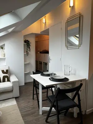 Plan de l'établissement Ravissant studio parisien