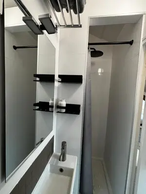 Salle de bains dans l'établissement Ravissant studio parisien