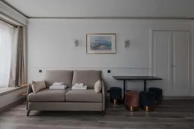 Coin salon dans l'établissement Charming apartment - 1BR-4P - Arc de triomphe