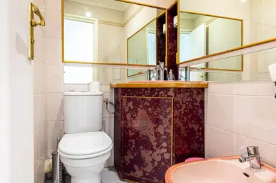 Salle de bains dans l'établissement GuestReady - Bel Apt. au cœur de Paris