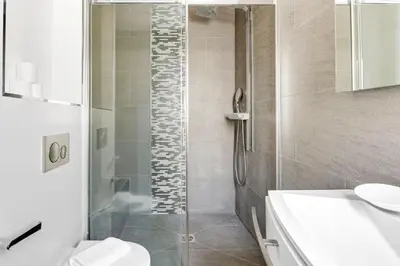 Salle de bains dans l'établissement 376 Suite Crillon - Superbe Appartement à Paris