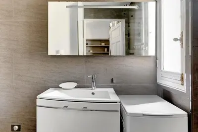 Salle de bains dans l'établissement 376 Suite Crillon - Superbe Appartement à Paris