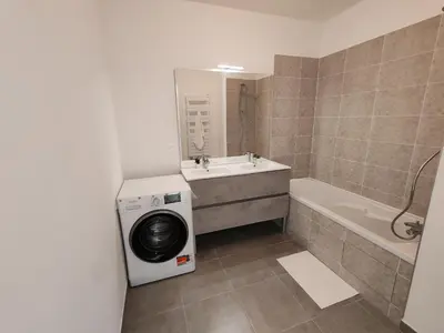 Salle de bains dans l'établissement Perle de Saint-Ouen - 6 à 8 personnes