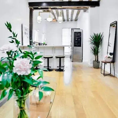 Marais 4 bedrooms new apartment