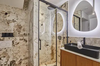 Salle de bains dans l'établissement Résidence Saint Germain des Près Rue de Rennes by Studioprestige