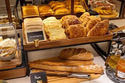Nourriture dans l'hôtel ou à proximité