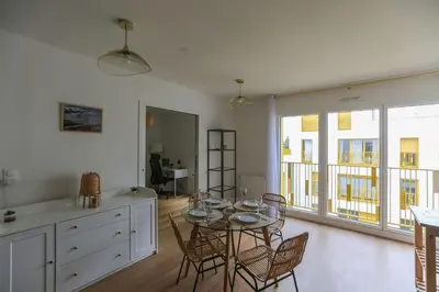 Plan de l'établissement Cozy 60 m on the outskirts of Paris