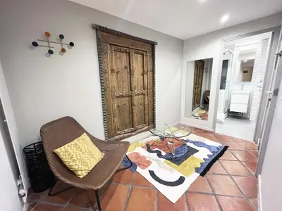 Coin salon dans l'établissement Urban Flat 161 - Sublime 4BDR Luxury Flat in Paris