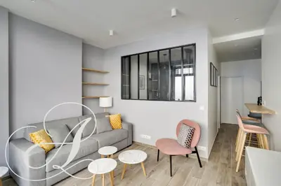 Coin salon dans l'établissement Cyrano, Appartement moderne 2 chambres Paris 14eme