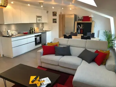 Cuisine ou kitchenette dans l'établissement Modern apartment close to Paris