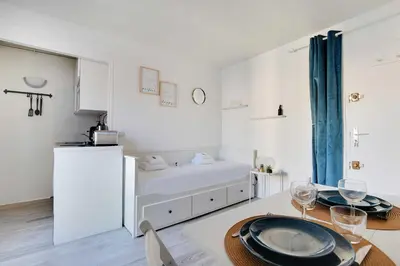 Cuisine ou kitchenette dans l'établissement Cozy studio - 2P - Place de la Bastille