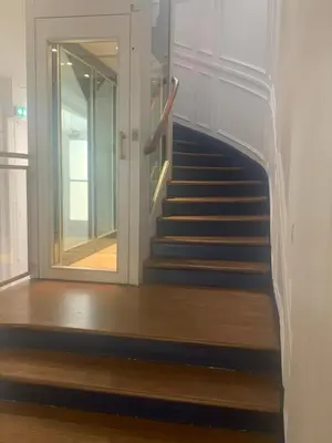 Plan de l'établissement Chaleureux 3 pièces haussmanien au cœur du Quartier Latin