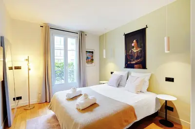 Un ou plusieurs lits dans un hébergement de l'établissement Luxury flat silly - Boulogne city center