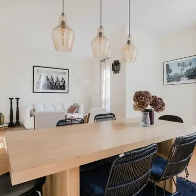 Appartement parisien baigné de soleil