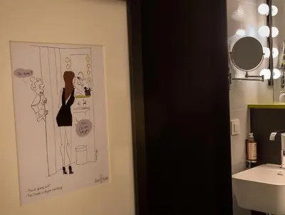 Salle de bains dans l'établissement Hôtel La Parizienne - Proche Montparnasse