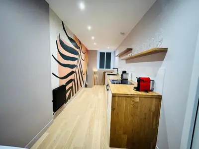 Cuisine ou kitchenette dans l'établissement Enghien - New studio fully furnished