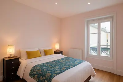 Un ou plusieurs lits dans un hébergement de l'établissement Eiffel Tower & Invalides - Cosy Quiet Appartement
