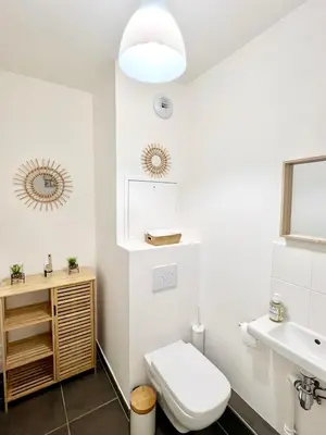 Salle de bains dans l'établissement Appartement moderne & spacieux avec parking Paris