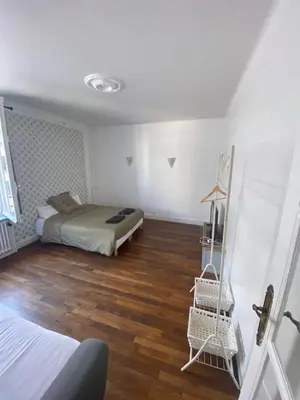 Un ou plusieurs lits dans un hébergement de l'établissement Studio Montrouge proche Centre