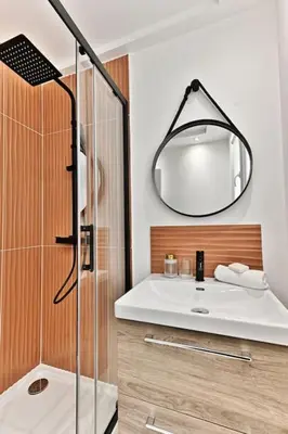Salle de bains dans l'établissement Appartement 3 chambres Paris Sentier