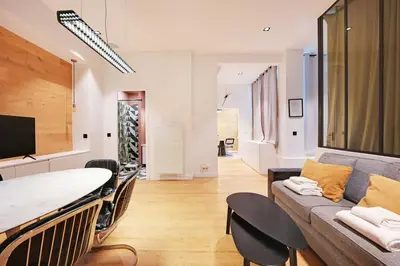 Télévision ou salle de divertissement dans l'établissement Haven of peace-2BR-4P-Near the Palais de Garnier
