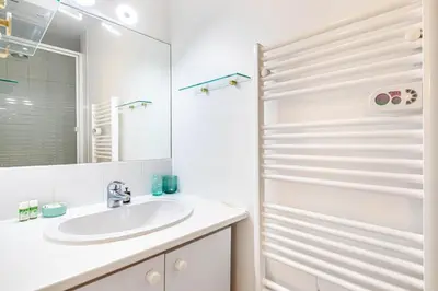 Salle de bains dans l'établissement GuestReady - Cosy Nest near Place de la Bastille