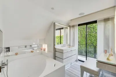 Salle de bains dans l'établissement Appartement d'exception - Proche Tour Eiffel