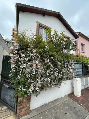 Bâtiment de la maison d'hôtes