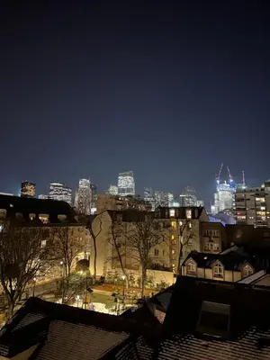 Vue générale sur Puteaux ou vue de la ville depuis l'appartement