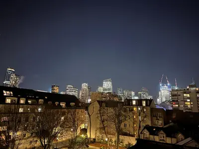 Vue générale sur Puteaux ou vue de la ville depuis l'appartement