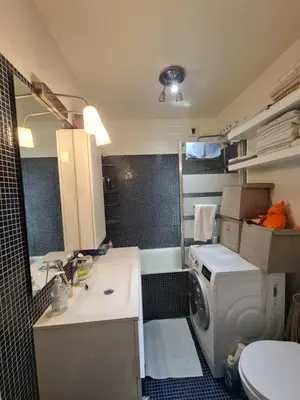 Cuisine ou kitchenette dans l'établissement Luminous Studio_ Eiffel Tower view