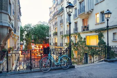 Vélo sur le terrain de l'établissement Relax in a Stylish Flat in Montmartre ou dans les environs
