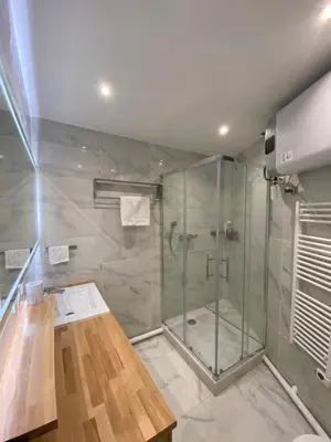 Salle de bains dans l'établissement Appartement neuf à louer, Paris Sacré Cœur