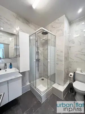 Salle de bains dans l'établissement 23 - Charming Parisian Flat in Paris