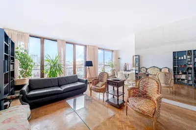 Coin salon dans l'établissement NEW - 3 bedroom flat with Eiffel Tower view