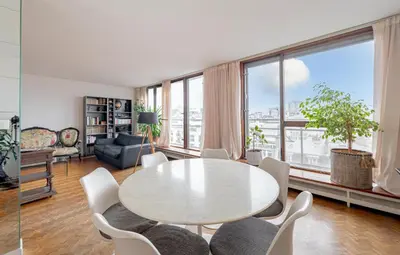 Coin salon dans l'établissement NEW - 3 bedroom flat with Eiffel Tower view