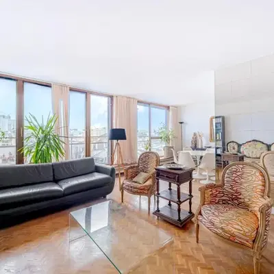 NEW - 3 bedroom flat with Eiffel Tower view
