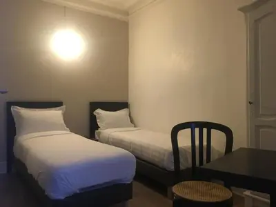 Un ou plusieurs lits dans un hébergement de l'établissement le paris saint ouen