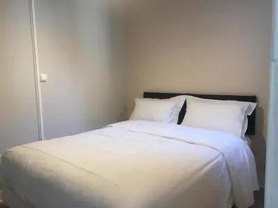 Un ou plusieurs lits dans un hébergement de l'établissement le paris saint ouen