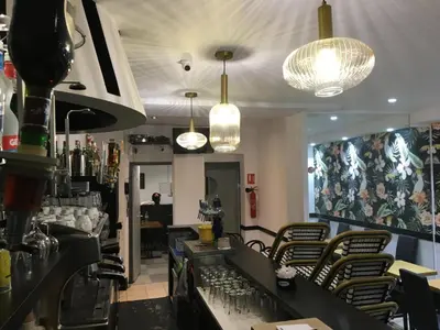 Coin salon dans l'établissement le paris saint ouen